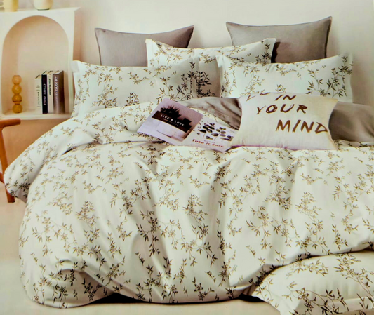Luxe Comfort – Sky Homes Premium Floral Bedsheet Set with 2 pillow covers