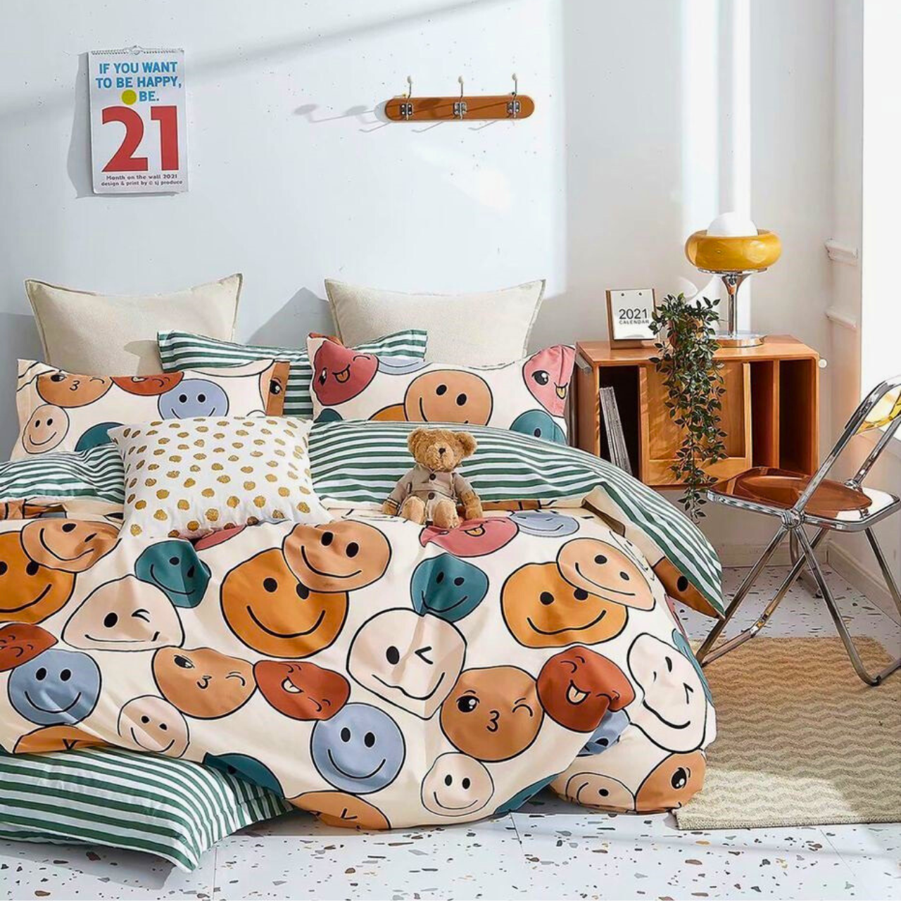 Tango Spade-01 Playful Smiley Face Bedsheet Set – Fun and Vibrant Comfort