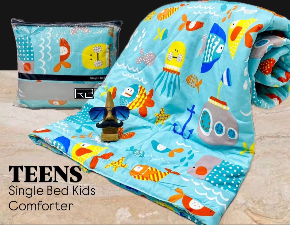 Teens Single Bed Kids Comforter - Dive Into Dreamland!