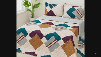 Calvin 4-Piece Comforter Set – Modern Geometric Design